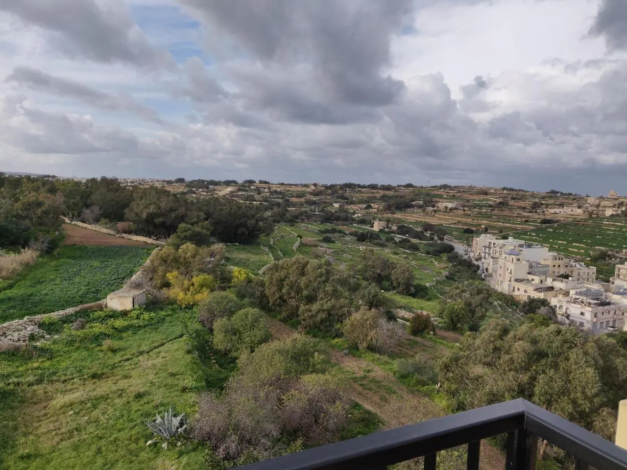 Panoramic Penthouse In Marsascala Which Enjoys Sea And Country Views Apartment Marsaskala 0*,
