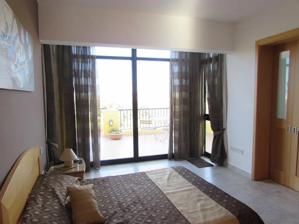 Panoramic Penthouse In Marsascala Which Enjoys Sea And Country Views Apartment Marsaskala 0*,