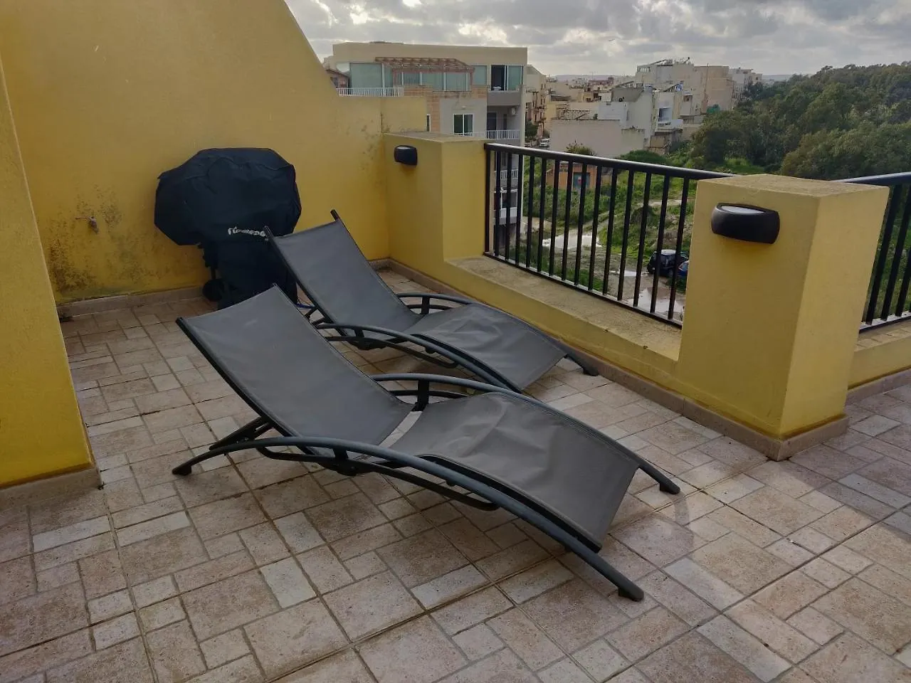 Panoramic Penthouse In Marsascala Which Enjoys Sea And Country Views Apartment Marsaskala 0*,  Malta