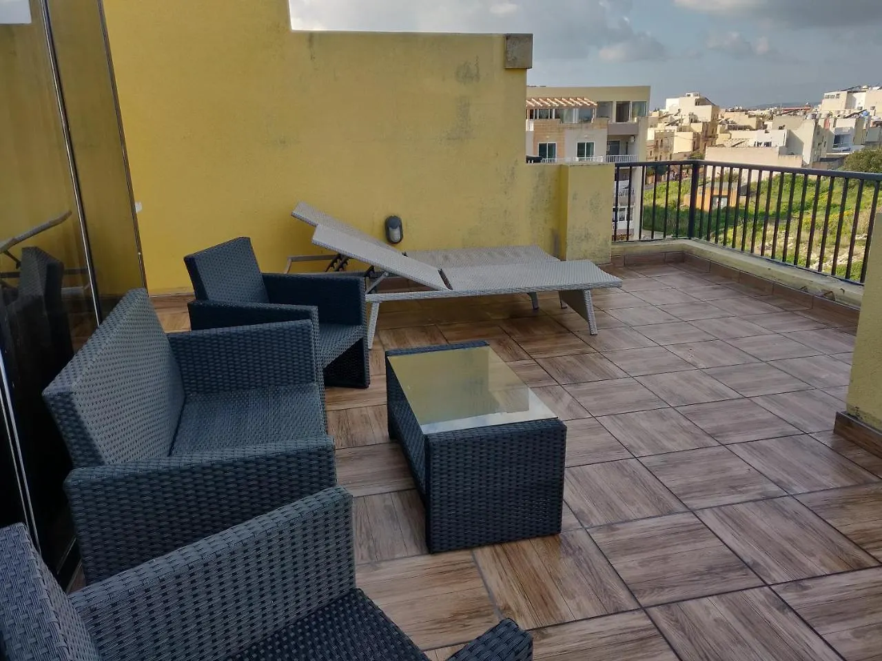 Panoramic Penthouse In Marsascala Which Enjoys Sea And Country Views Apartment Marsaskala